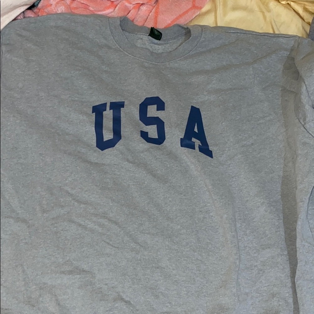 USA crew neck